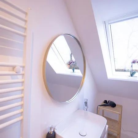 Heju - Charmanter Altbau Fuer 8 Oder 6 * Lübeck