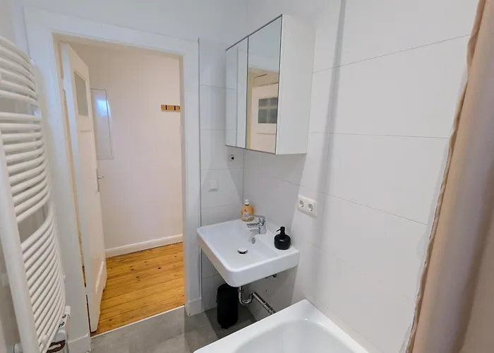 Heju - Charmanter Altbau Fuer 8 Oder 6 شقة